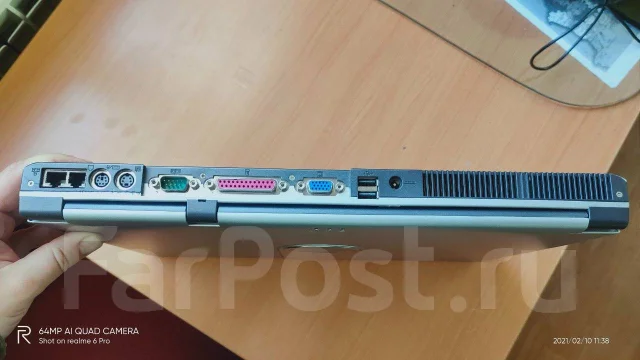 Roverbook. 17", 3 000����, ��� 1024 ��, ���� 40���, WiFi: 1, Bluetooth: 1, ����������� �� 1��. ����