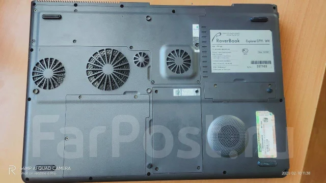 Roverbook. 17", 3 000����, ��� 1024 ��, ���� 40���, WiFi: 1, Bluetooth: 1, ����������� �� 1��. ����