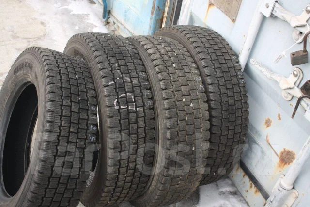 Bridgestone Blizzak Revo 696. �����������, �/�, ����� 10 % ����