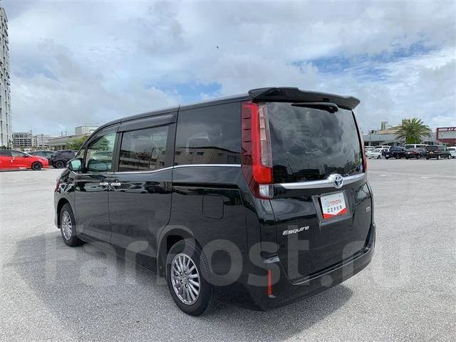 Toyota Esquire. �������, ��������, 1.8, ������, 70 000����. ��, �/�. ��� ����� �� ������������ ����