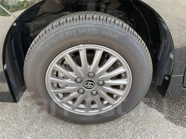 Toyota Esquire. �������, ��������, 1.8, ������, 70 000����. ��, �/�. ��� ����� �� ������������ ����