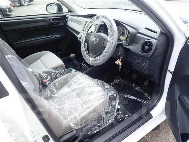 Toyota Corolla Axio. ��������, ��������, ������, �/�. ��� ����� �� ������������ ����