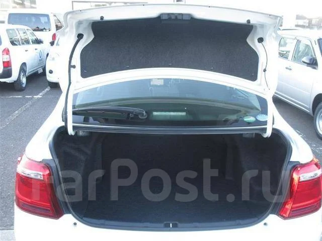 Toyota Corolla Axio. ��������, ��������, ������, �/�. ��� ����� �� ������������ ����
