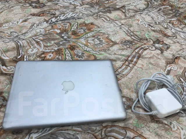 Apple MacBook Pro 13 2010 Mid MC374. 13", 2,4����, ��� 4 ��, ���� 500���, WiFi: 1, Bluetooth: 1, ����������� �� 4��. ����