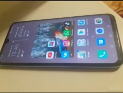 Honor 10 Lite. �/�, 32 ��, �����, NFC ����