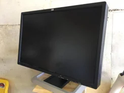 HP. 24" ����