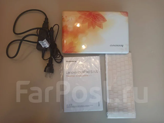 Lenovo IdeaPad S100. 10.1", 1,7����, ��� 2048 ��, ���� 250���, WiFi: 1, Bluetooth: 1, ����������� �� 3��. ����
