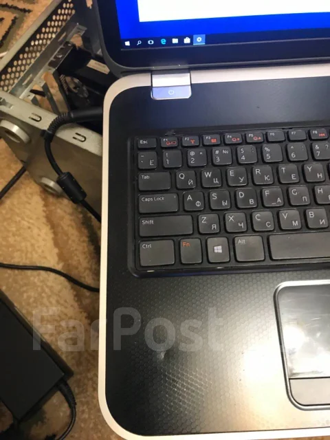 Dell Inspiron SE 7720. 17", 3,4����, ��� 8 ��, ���� 500���, WiFi: 1, Bluetooth: 1, ����������� �� 4��. ����