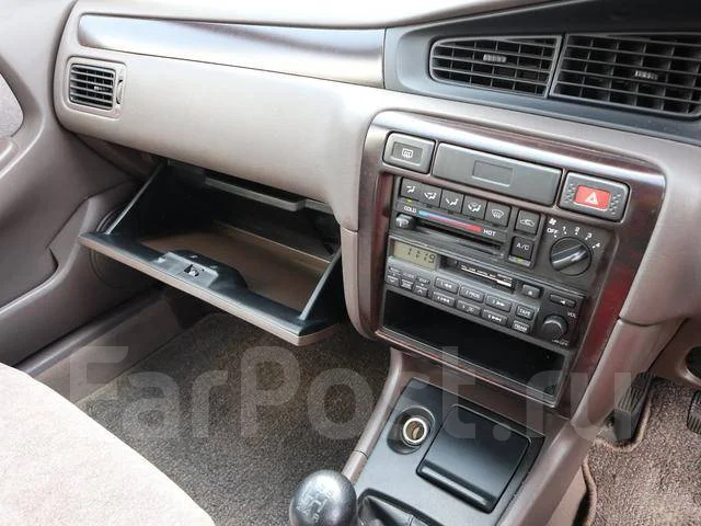 Nissan Bluebird. �������, ��������, 1.8 (125��.�.), ������, 43����. ��, �/�, ��� ���. ��� ����� �� ������������ ����