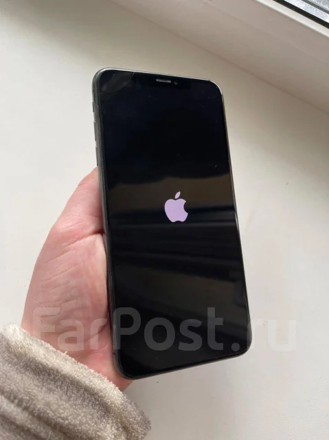 Apple iPhone Xs Max. �/�, ������, 4G LTE ����