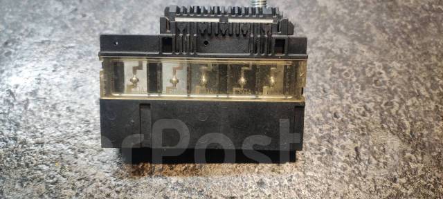 Блок предохранителей под капот на клемму АКБ Nissan Note ZE11 HR16DE ...