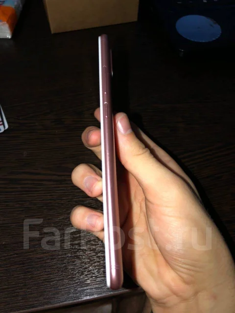 Xiaomi Redmi S2. �/�, �������, 4G LTE, Dual-SIM ����