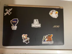 Acer Aspire V Nitro. 17.1", 2,2����, ��� 6 ��, ���� 1 000���, WiFi, Bluetooth, ����������� �� 3��. ����