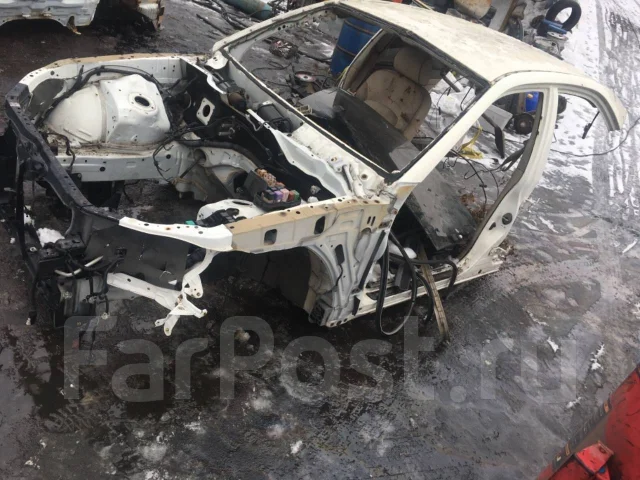 Toyota Brevis. JCG10 ����