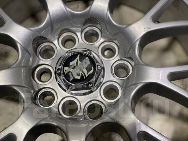 ����� �� Knight MESH. 7.0x17", 5x100, 5x114.3, ET52, �� 73,1���. ����