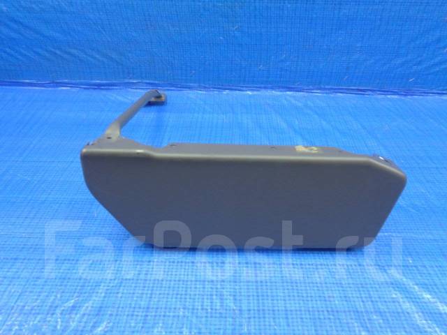 Подставка под сиденье Town ACE NOAH, Lite Ace NOAH CR50 SR50 CR40 SR40 ...