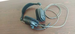 Plantronics ����
