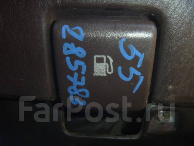 кнопка открывания лючка бензобака суперб 2 2014. Volkswagen jetta кнопка открывания бензобака. где кнопка открывания лючка бензобака. Nissan pathfinder r51 кнопка открытия бензобака. кнопка открывания бака volkswagen polo.