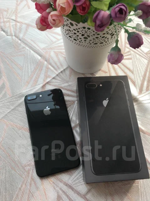 Apple iPhone 8 Plus. �/�, ������, 4G LTE, ����������, NFC ����