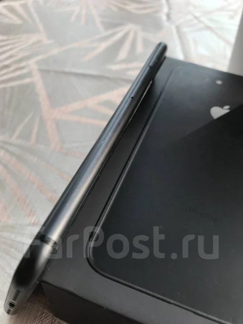 Apple iPhone 8 Plus. �/�, ������, 4G LTE, ����������, NFC ����