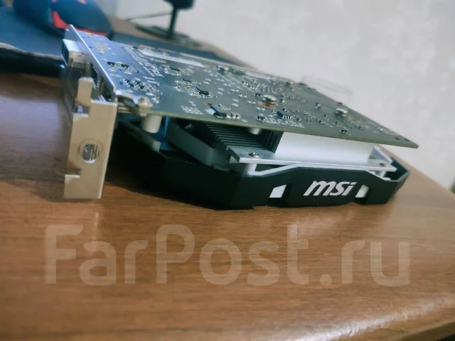 GeForce GTX 1050 ����