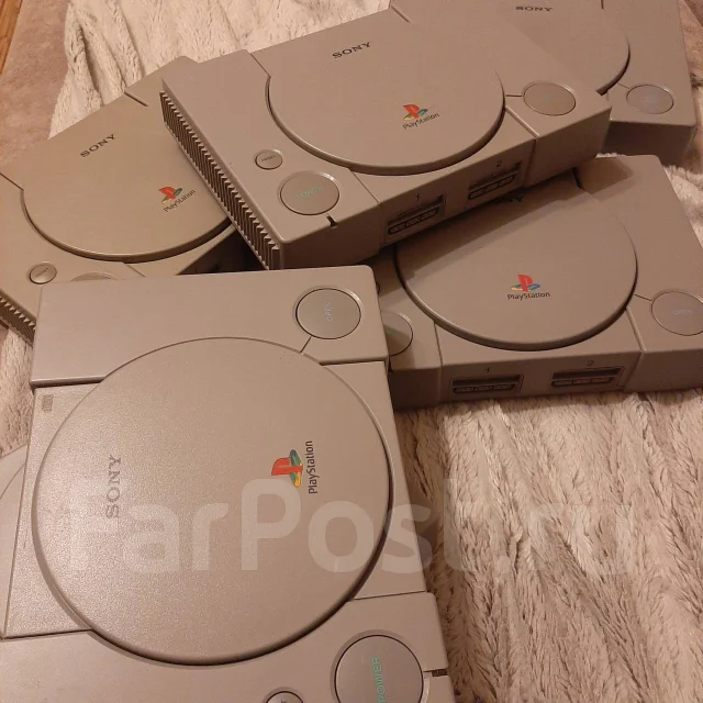Sony PlayStation One ����