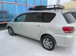 Toyota Ipsum. �������, ��������, ������ ����
