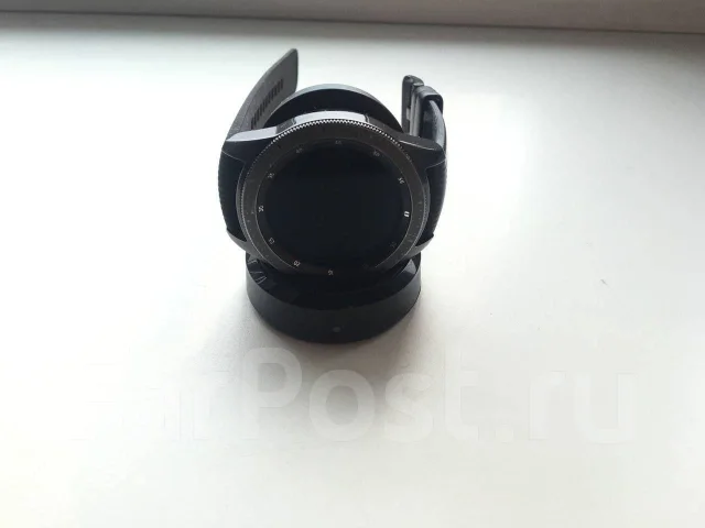 Samsung Galaxy Watch. GPS, NFC, IP68 ����