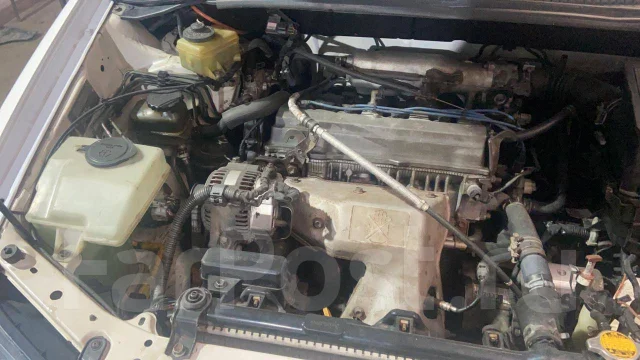 Toyota Ipsum. �������, 4wd, 2.0 (135��.�.), ������, 244����. �� ����