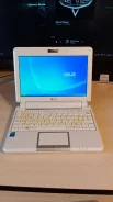 Asus Eee PC. 8.9", 1,6����, ��� 2048 ��, ���� 4���, WiFi, Bluetooth, ����������� �� 2��. ����