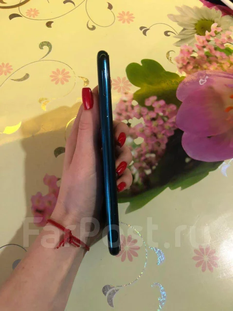 Honor 20 Pro. �/�, 4G LTE, ����������, NFC ����