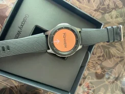 Samsung Galaxy Watch ����