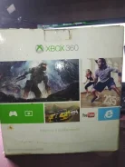 Microsoft Xbox 360 E ����
