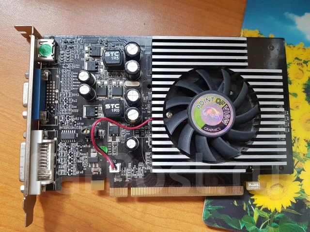 GeForce GT 220 ����