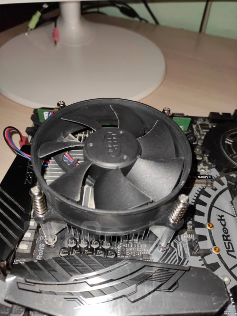 Intel Core i5-8400 ����