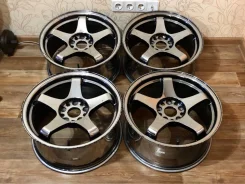 URAS. 8.0x17", 5x114.3, ET35 ����