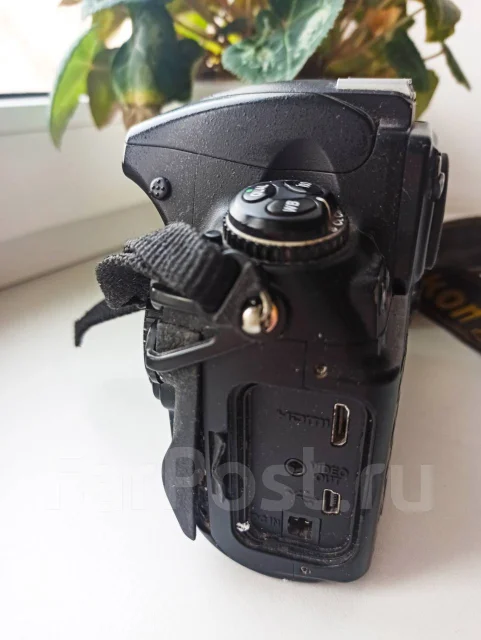 Nikon D700 Body. 10 - 14.9 �� ����
