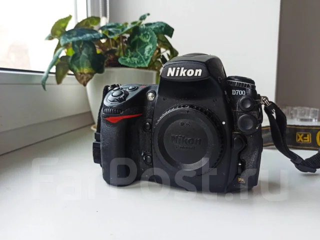 Nikon D700 Body. 10 - 14.9 �� ����