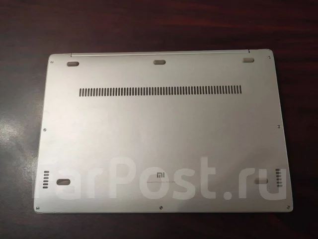 Xiaomi Mi Notebook Air 13.3. 13.3", ��� 8 ��, WiFi: 1, Bluetooth: 1 ����