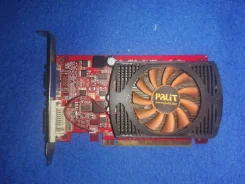 GeForce GT 220 ����