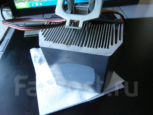 AMD Athlon 64 X2 5200+ ����