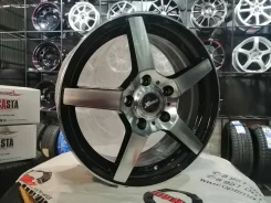 X-Race AF-07. 6.5x16", 5x114.3, ET46, �� 67,1���. ����