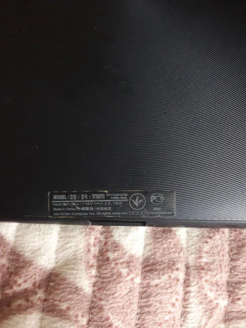 Asus Transformer Pad TF300TG ����