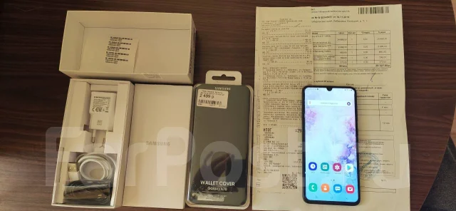 Samsung Galaxy A70. �/�, ������, 4G LTE, Dual-SIM, NFC ����