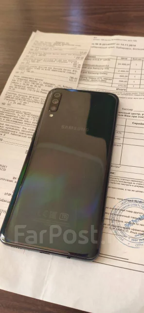 Samsung Galaxy A70. �/�, ������, 4G LTE, Dual-SIM, NFC ����