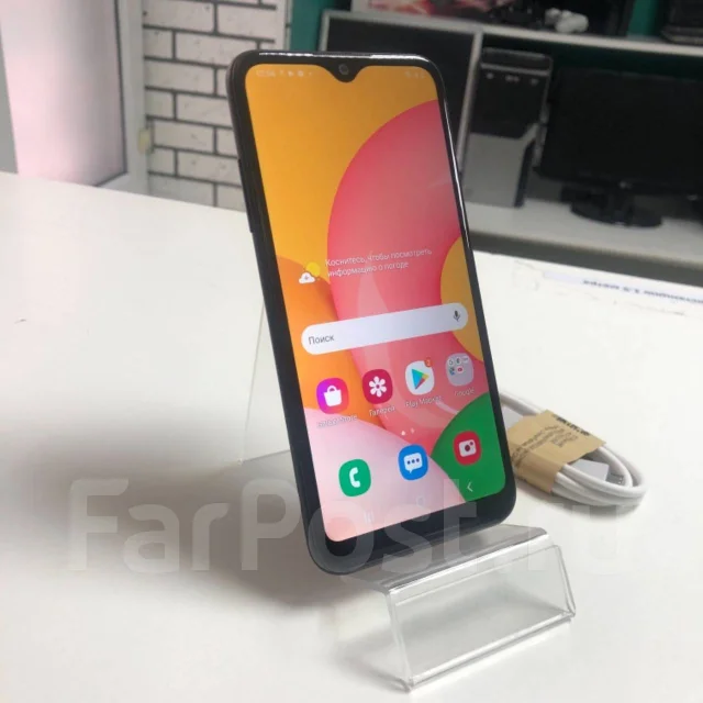 Samsung Galaxy A01. �/�, ������, 3G, 4G LTE, Dual-SIM ����