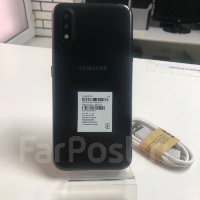 Samsung Galaxy A01. �/�, ������, 3G, 4G LTE, Dual-SIM ����
