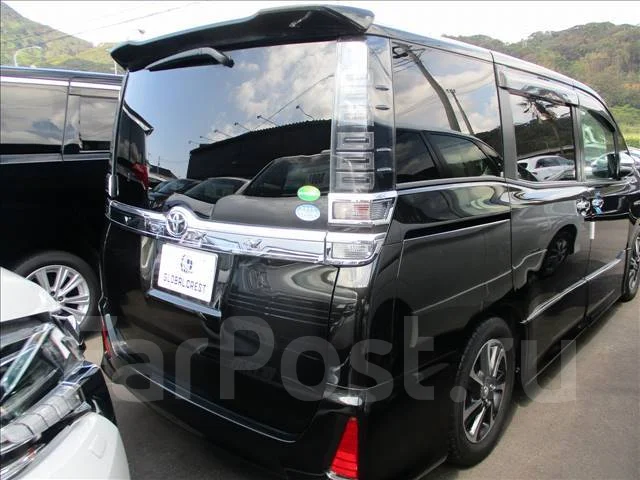 Toyota Voxy. �������, 4wd, 1.8 (99��.�.), ������ ����