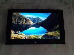 Sony VAIO Duo. 11.6", 1,7����, ��� 4 ��, ���� 128���, WiFi: 1, Bluetooth: 1, ����������� �� 6��. ����