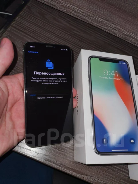 Apple iPhone X. �/�, �����, 3G, 4G LTE, ����������, NFC ����